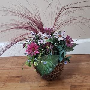 Decorative floral basket